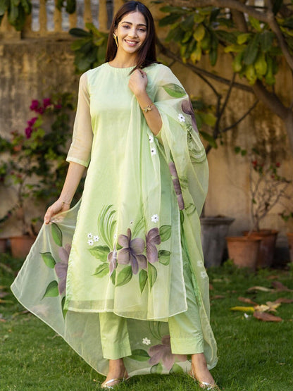 Floral Printed Kurta with Trousers & Dupatta
