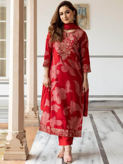 Floral Printed Thread Work Straight Kurta with Trousers & Dupatta