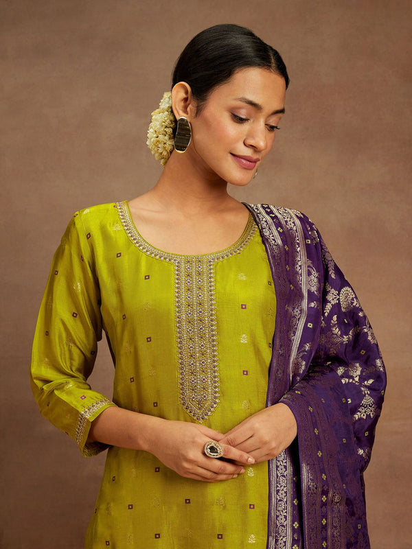 Green Embroidered Kurta Pant with Dupatta (Set of 3)