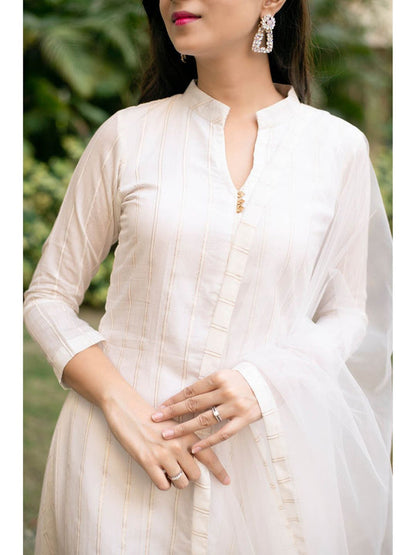 White A-Line Chanderi Kurta With Dupatta (Set Of 2)