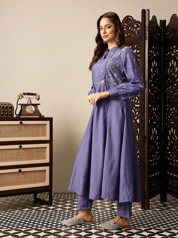 Paisley Embroidered Sequinned Jashn Kurta with Trousers & With Dupatta