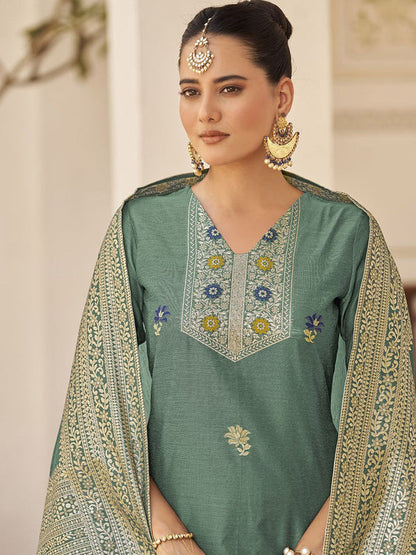 Women Regular Kurta with Trousers & With Dupatta